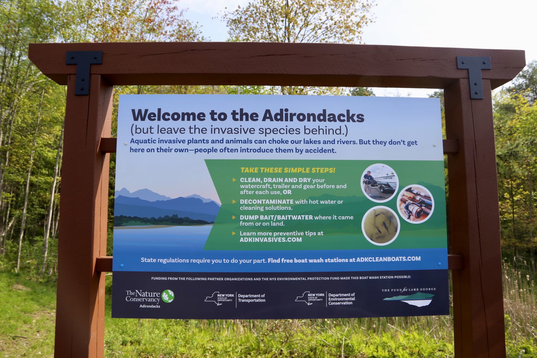 Adirondack Welcome Center boat station